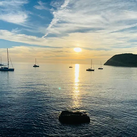 Jardines De Adnania En Marina Del Con Vistas Al Mar * La Herradura (Granada)